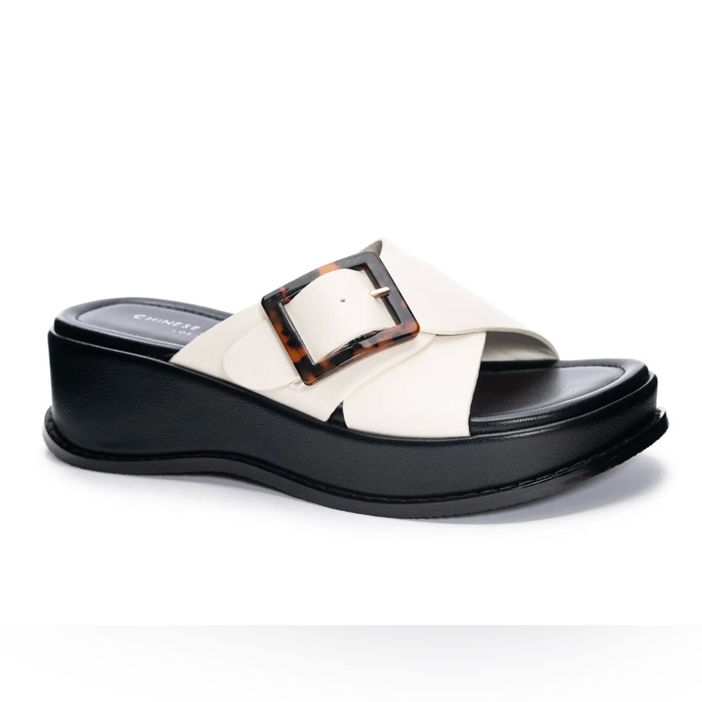 Chinese Laundry Clarke Casual Sandal
